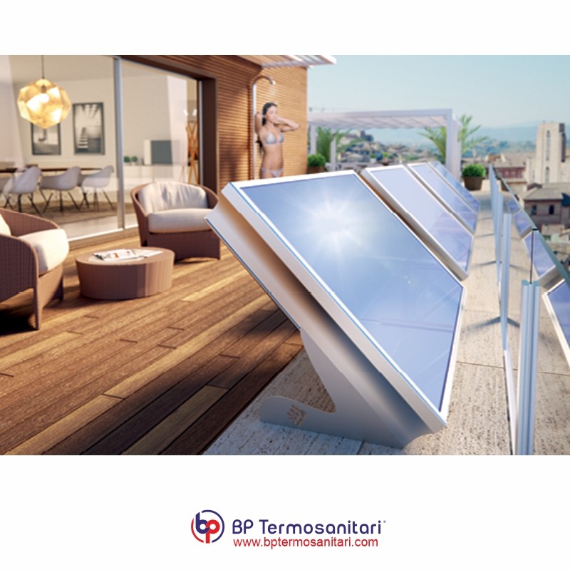 SISTEMA STRATOS DR SISTEMA TERMICO SOLARE COMPATTO